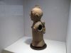 子を背負う女子の埴輪(東京国立博物館)