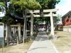 柴又八幡神社入口（南側の道路から）