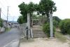 鯉喰神社の門（左は山陽道）