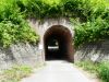 南側道路のトンネル（奈良線）