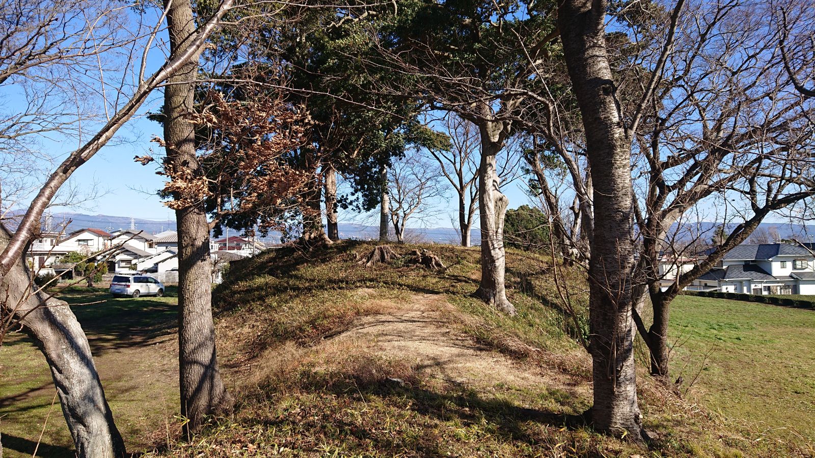 前方部から後円部の方